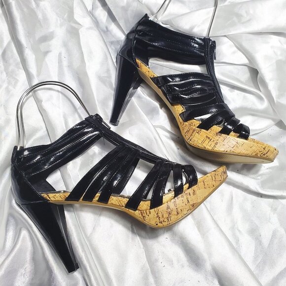 $$$ NEW CATO black patent strappy zip up t-strap gladiator cork platform heels - Picture 4 of 5